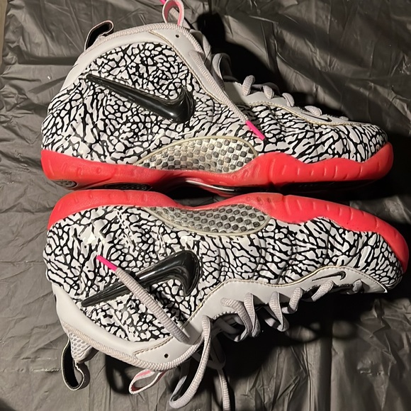 👟Nike elephant print Foamposite’s for sale👟 - Picture 2 of 6